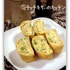รูปของ お弁当に✿鮭とアスパラの淡色卵焼き