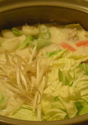 簡単!鶏団子の豆乳鍋♪-レシピのメイン写真