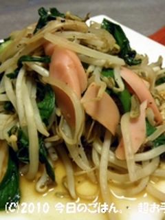 もやし・ニラ・魚肉ソーセージの中華炒め-レシピのメイン写真