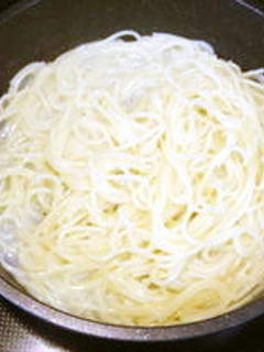 フライパンひとつで☆パスタ(茹で方)-レシピのメイン写真