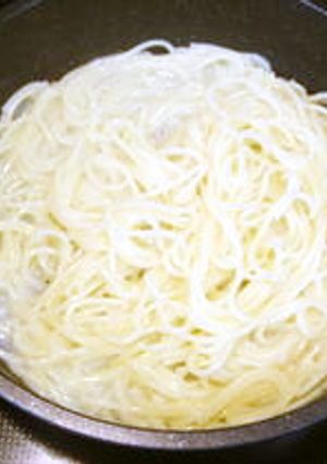 フライパンひとつで☆パスタ（茹で方）-レシピのメイン写真