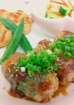 *豚細で☆肉巻き大葉おにぎり*-レシピのメイン写真
