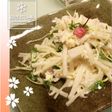 * 桜サラダ*大根親子とカニ缶で