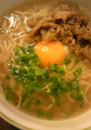 お家でもインスタント麺で徳島ラーメン風。-レシピのメイン写真