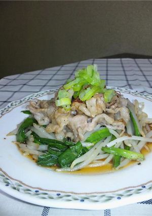もやし・ニラ・豚肉炒め＠簡単醤油たれ-レシピのメイン写真