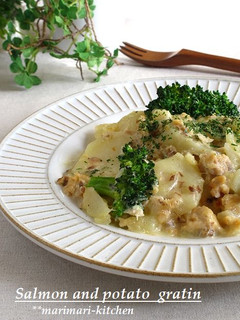 じゃがいもと鮭缶のフライパングラタン-レシピのメイン写真