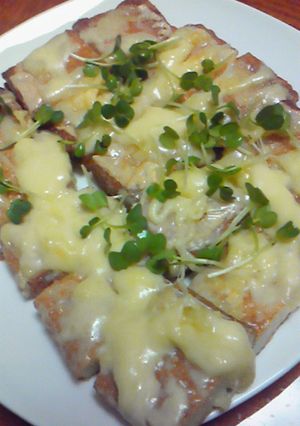 さつま揚げにチーズがとろ〜ん♬おいしー♬-レシピのメイン写真