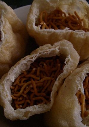 お鍋材料にお菓子が！！ベビースター巾着♪-レシピのメイン写真