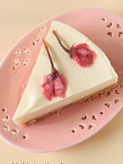 お花見✿簡単!桜ふぶきレアチーズケーキ✿-レシピのメイン写真