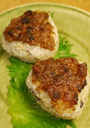 蕗味噌焼きおにぎり-レシピのメイン写真