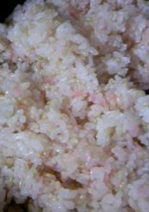 ほんのり春ピンク❤桜色の梅ご飯-レシピのメイン写真