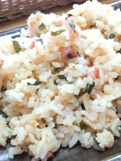 さっぱり!梅しそ炒飯-レシピのメイン写真