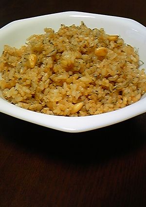 松の実とじゃこの玄米チャーハン-レシピのメイン写真
