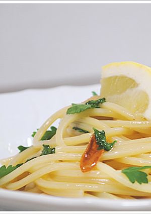 コラトゥーラのアーリオオーリオのパスタ-レシピのメイン写真