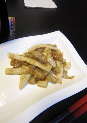 れんこん＆鶏皮で！さっぱり梅肉きんぴら-レシピのメイン写真