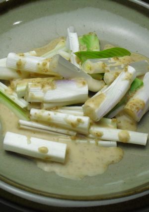 うるいのサラダ(ゴマドレッシング風味)-レシピのメイン写真