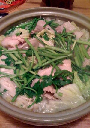 主夫感激！簡単においしい思いができる鶏鍋-レシピのメイン写真