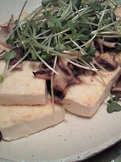 きのこアンチョビで豆腐ソテー-レシピのメイン写真
