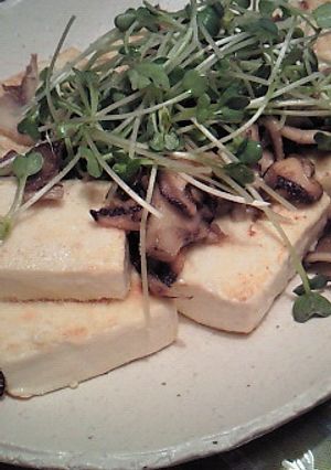 きのこアンチョビで豆腐ソテー-レシピのメイン写真
