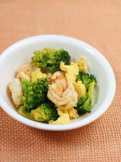 えびとブロッコリーのキムチ炒め-レシピのメイン写真