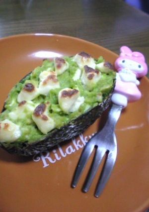 アボカドとチーズを焼きました★-レシピのメイン写真