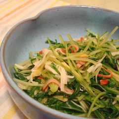 รูปของ 水菜のつけ合わせ