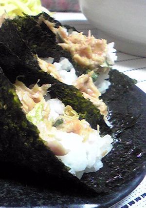 チャーマヨならぬツナマヨ味噌おにぎり-レシピのメイン写真