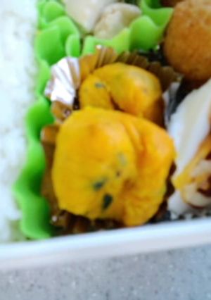 お弁当に簡単かぼちゃの茶巾風☆-レシピのメイン写真