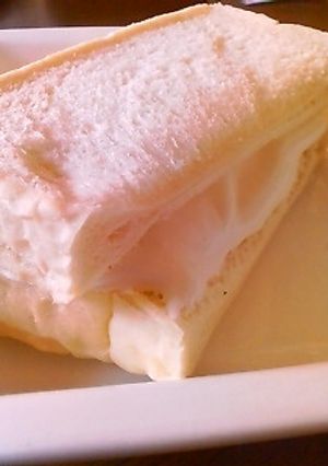 ふんわり食パンで☆最強Ｗホワイト-レシピのメイン写真