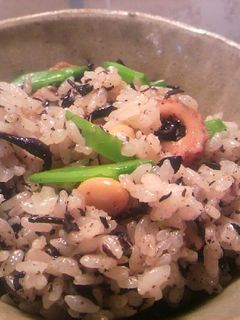 ひじきと大豆の炊き込み混ぜご飯-レシピのメイン写真