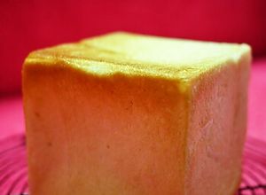 ゴールデンヨットで角食パン♪12cm角-レシピのメイン写真