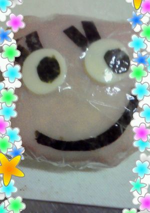 子供が大好きキャラハムにぎり-レシピのメイン写真