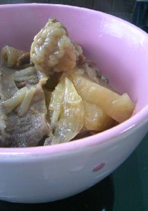 簡単トロトロ〜大根玉ねぎと牛スジ煮込み-レシピのメイン写真