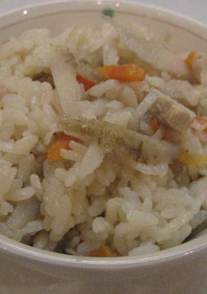 ごぼうと鶏肉の炊き込みご飯-レシピのメイン写真