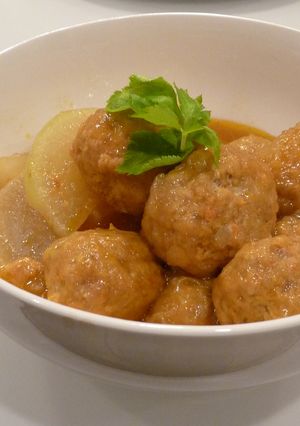 おろしニンジン入りふわふわ肉団子-レシピのメイン写真