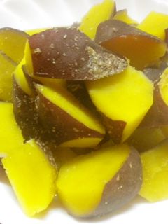 Rレンジで調理(薩摩芋のすり胡麻煮)-レシピのメイン写真