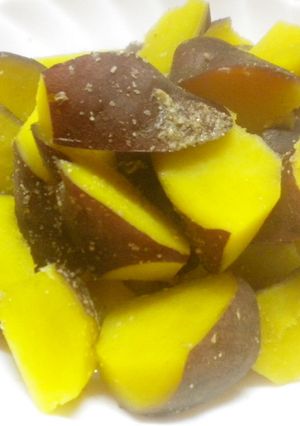 Rレンジで調理(薩摩芋のすり胡麻煮)-レシピのメイン写真