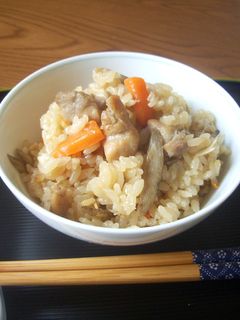 鶏ごぼうの炊き込みご飯-レシピのメイン写真