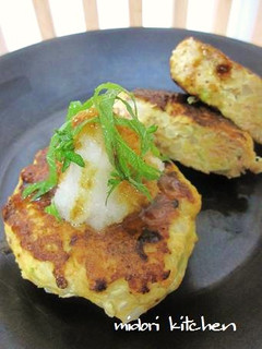 春野菜の鮭バーグ 焦がしバター醤油ソース-レシピのメイン写真