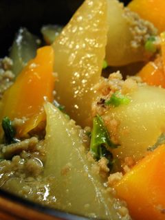 大根と人参のそぼろ煮-レシピのメイン写真