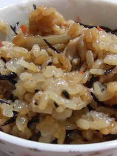 ☆ひじきの炊き込みご飯☆-レシピのメイン写真