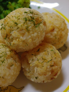 たこ焼き器でカリカリライスボール-レシピのメイン写真