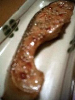 鮭の漬け焼き・ぴり辛風味-レシピのメイン写真