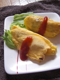 楽チン!餃子でなんちゃって肉オムレツ-レシピのメイン写真