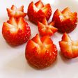 簡単☆苺でチューリップ♪飾り切り