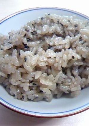 真っ黒☆黒ごまご飯☆-レシピのメイン写真