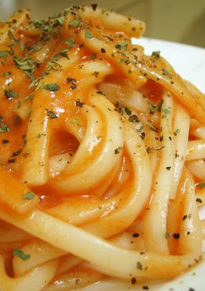 ：超簡単 ★トマトクリームうどん :-レシピのメイン写真