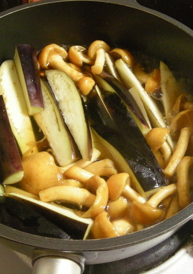ナスとナメコの煮物-レシピのメイン写真