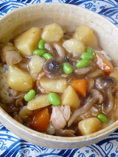 肉じゃが変身!とろ~りジャガ丼-レシピのメイン写真