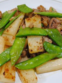 山芋と豚肉の炒め物-レシピのメイン写真